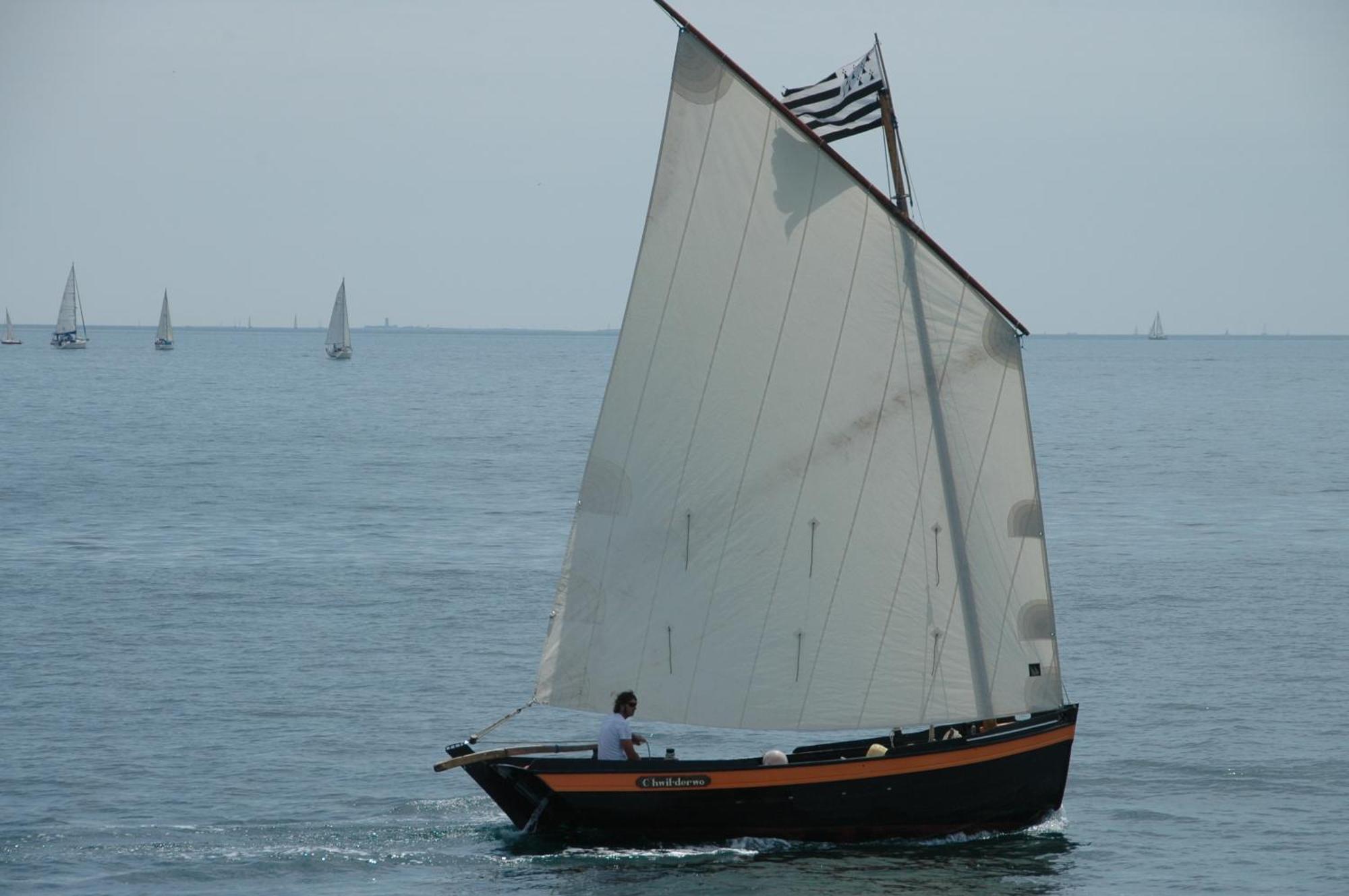 Votre Vue, La Mer, Les Bateaux !!! Wir Sprechen Flieben Deutsch, Touristentipps, We Speak English Concarneau Luaran gambar